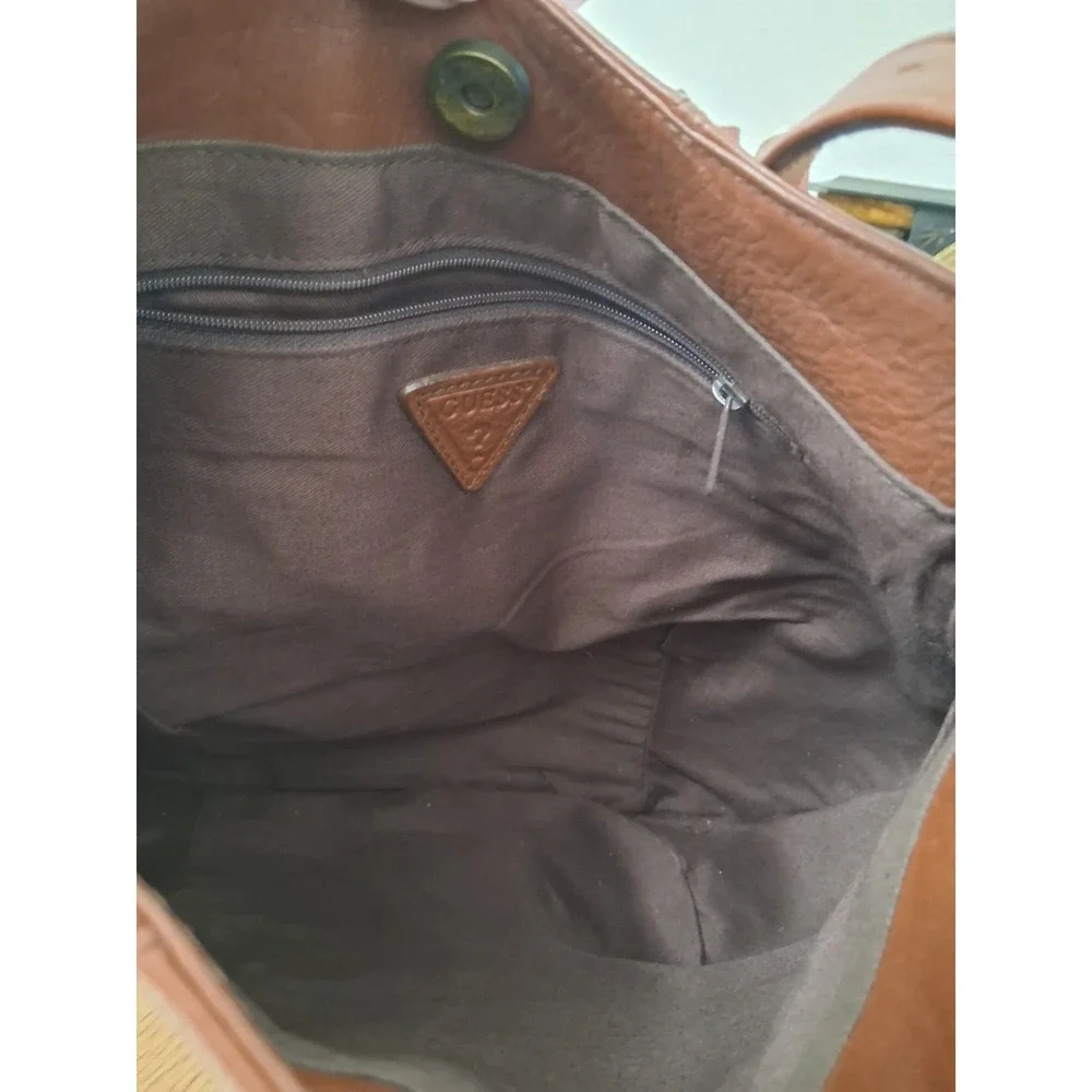 Guess Pebbled Soft Leather Women's Slouchy Hobo Indie Minimalist Shoulder Bag